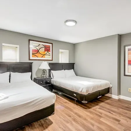 Villa 717A - Settle Into Soulard 6 Q Beds 2 Full Baths